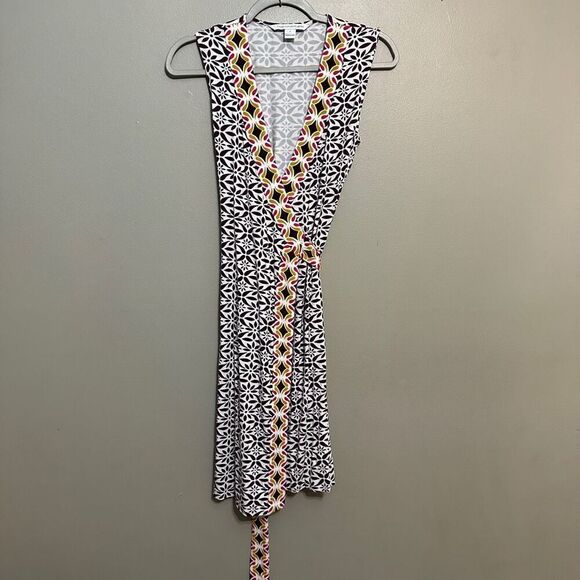 Diane Von Furstenberg Dresses & Skirts - Diane Von Furstenberg wrap tank dress size 2